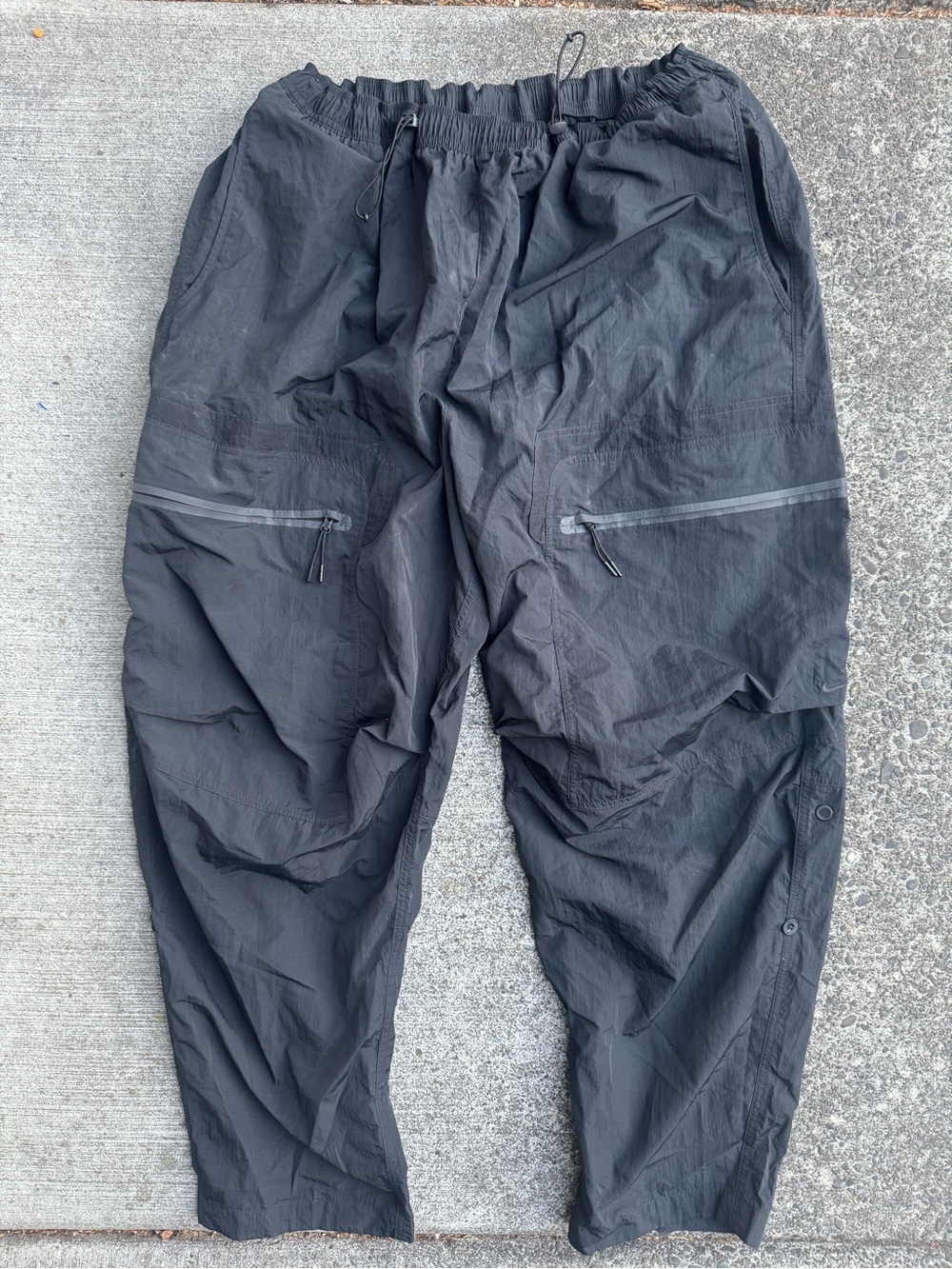 Nike Tech Woven Cargo Pants HJ2940-010 Black Mens Size XL